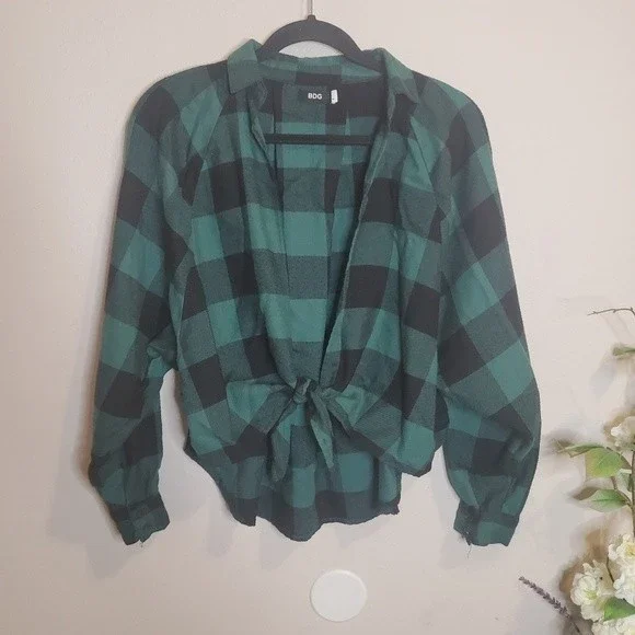 BDG Urban Outfitters Green and Black plaid Tie front long sleeve Top - Picture 3 of 9